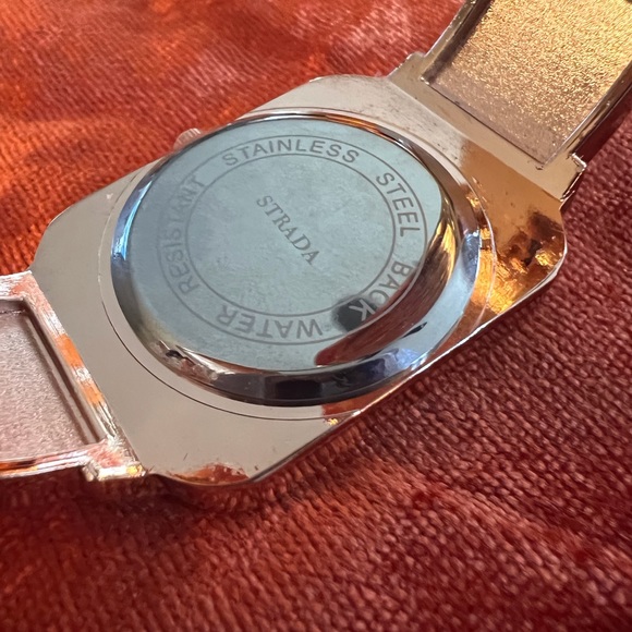 🌼Strada Watch - Picture 10 of 10
